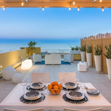 Acquaduci Apartment *